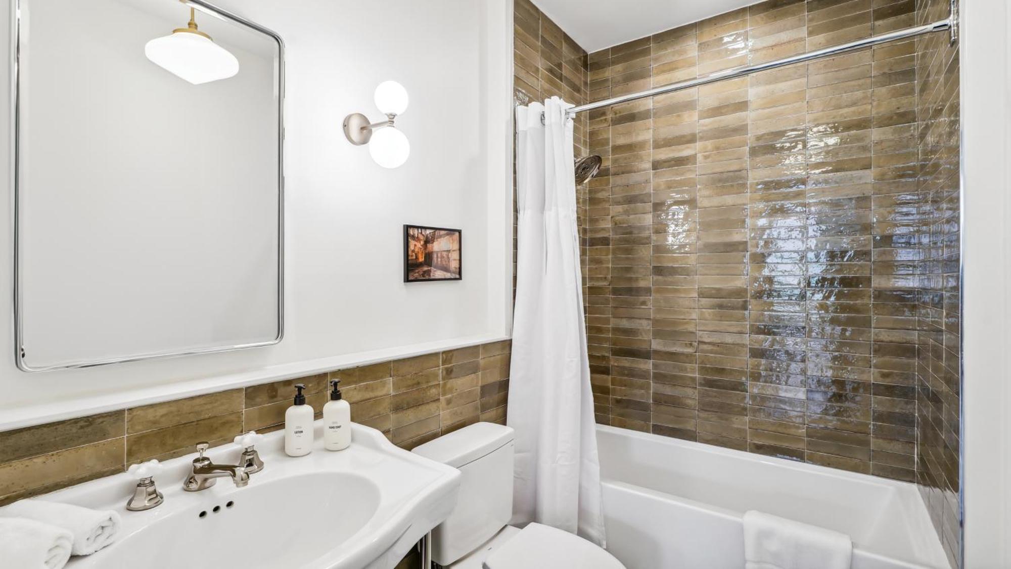 The Mary Beth Hotel & Gallery Новий Орлеан Номер фото